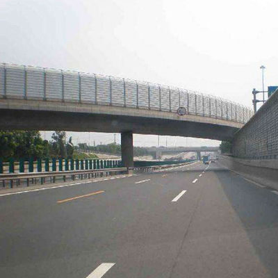 Corrosion Resistant Highway Noise Walls 40mm-110mm Railway Noise Barriers