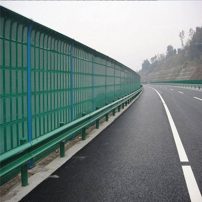 Rectangular Microporous Soundproof Highway Walls Green Color With H Post
